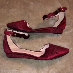 Velvet scalloped ballet flats